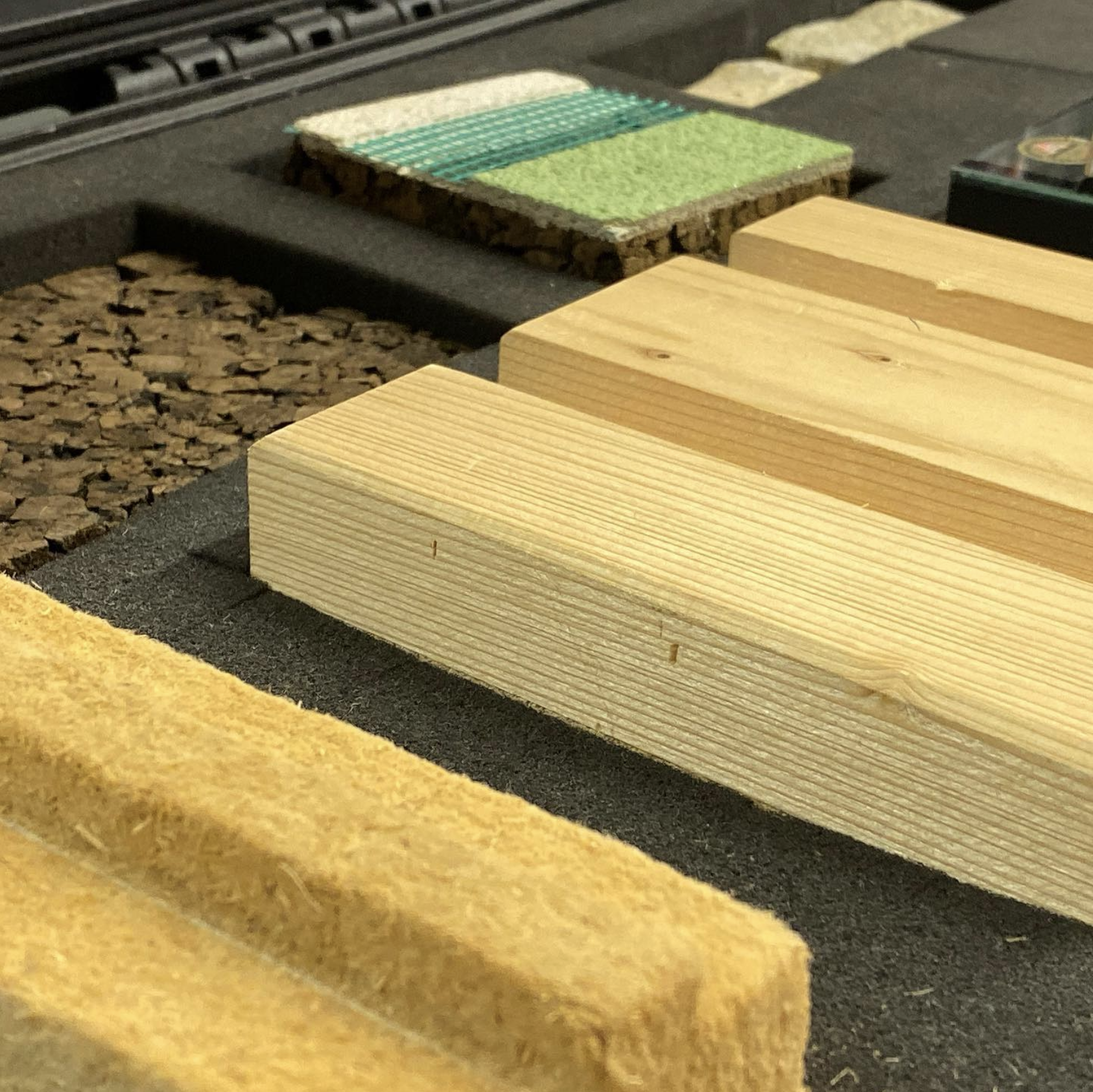 Material samples for envelope and acoustic insulation